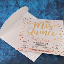 Tarjeta troquelada 15 x 15.5  - 2